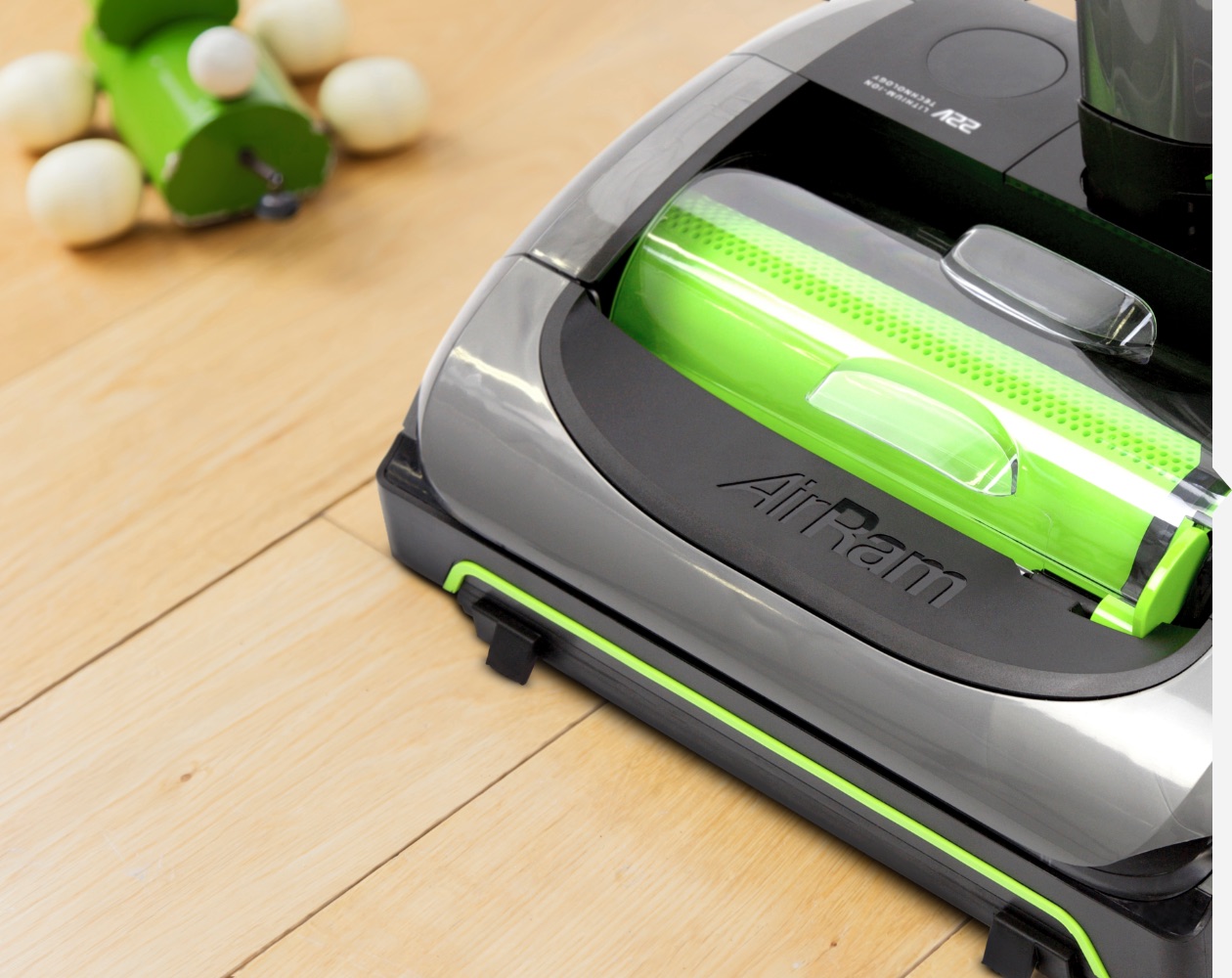 AirRam cordless vacuum cleaner great for edge cleaning