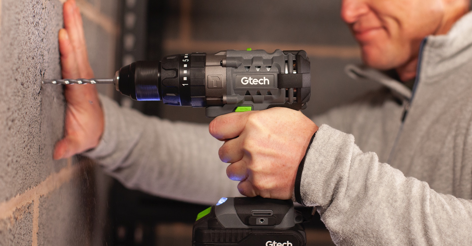 Cordless combi drill